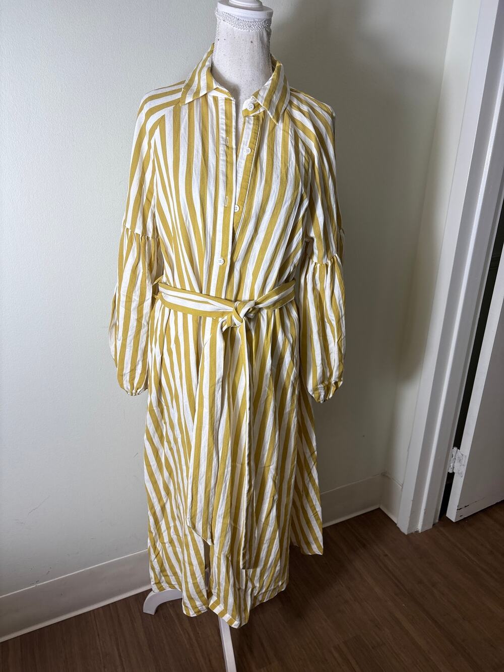 Jacquie The Label Green and White Stripe Button Up Belted Maxi Dress Sz L